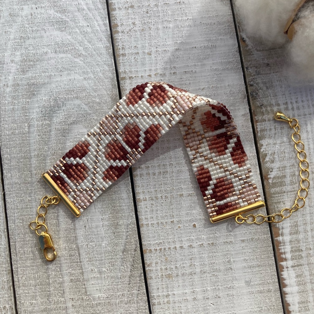 NORAH handmade beaded loom bracelet with adjustable closure